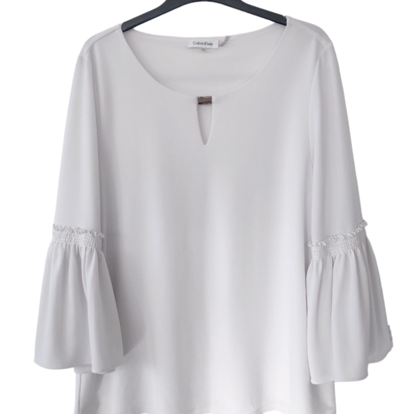 Calvin Klein. Suurus XL