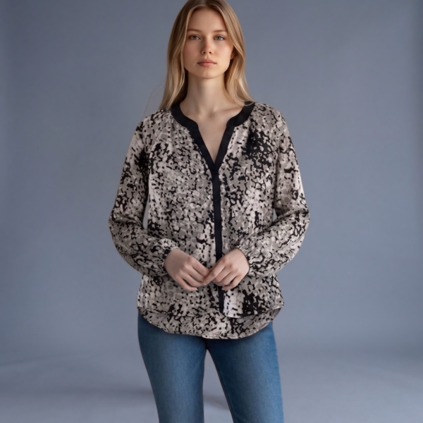 Calvin Klein pluus. Suurus M