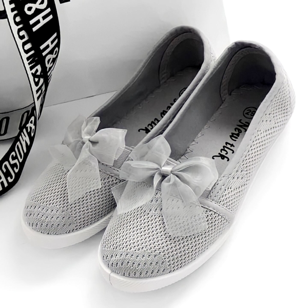 New tlck tennised. Suurus 25,26,27,28,29,30