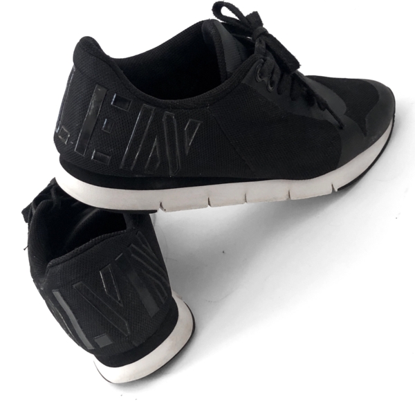 .Calvin Klein jalanõud. Suurus 43