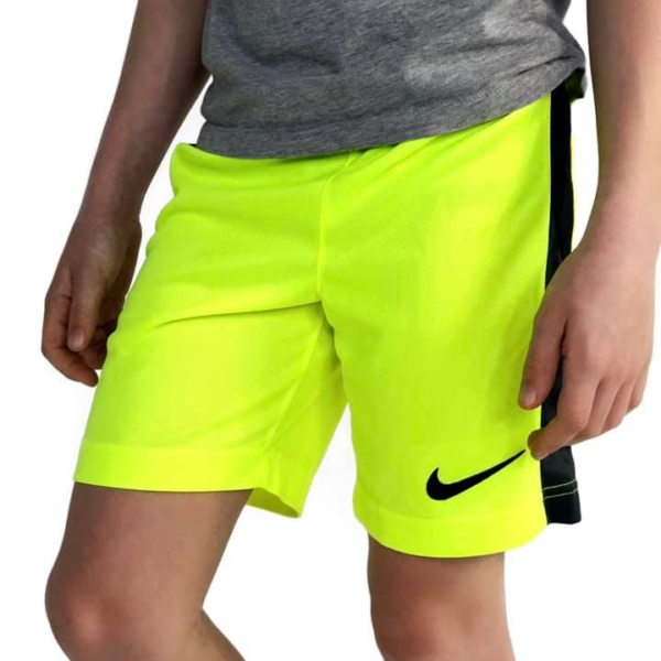 Nike shortsid. Suurus 104/110