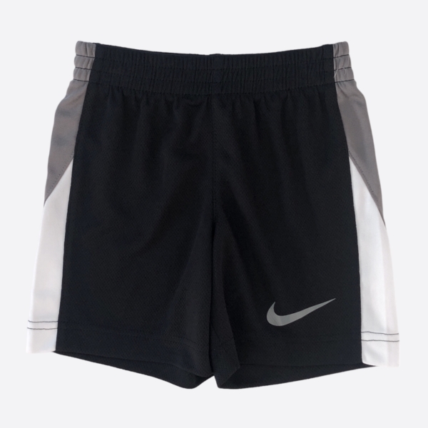 Nike shortsid. Suurus 92/98