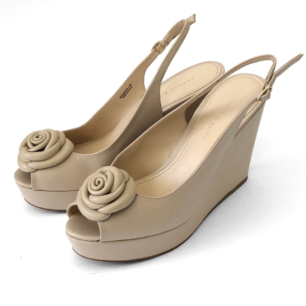.Charles&Keith kingad.Suurus 39