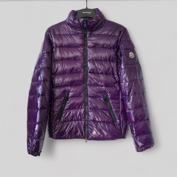 Moncler sulejope. Suurus XS