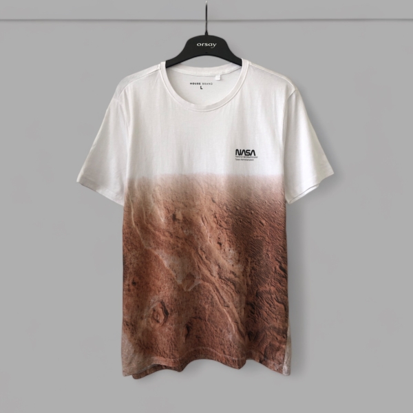 House Brand t-särk. Suurus L
