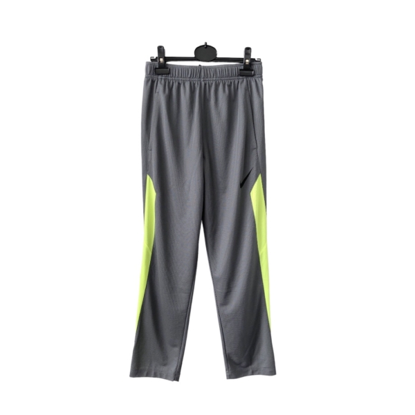 Nike dressipüksid. Suurus 158