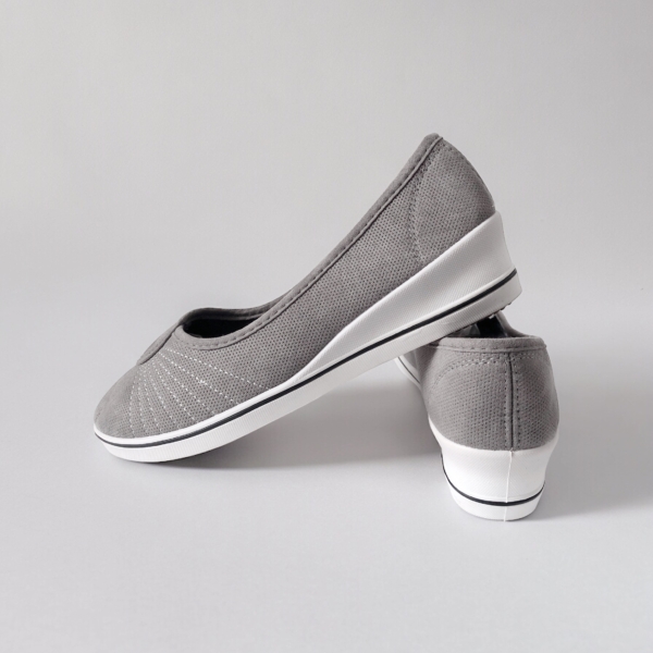 V&T tennised. Suurus 37,38,39