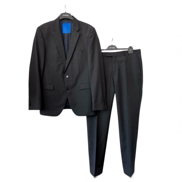 Joop ülikond. Suurus 52