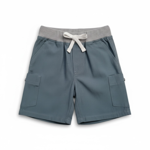 Headquarters lühikesed püksid. Suurus 18 kuusele