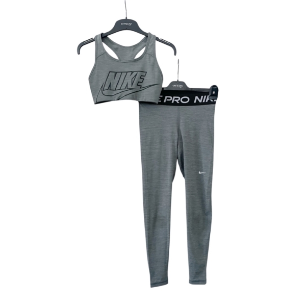 Nike komplekt. Suurus S