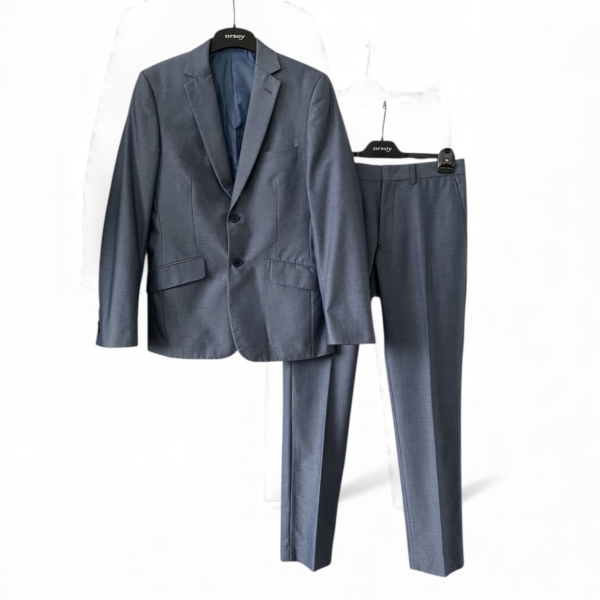 Monton ülikond. Suurus 46