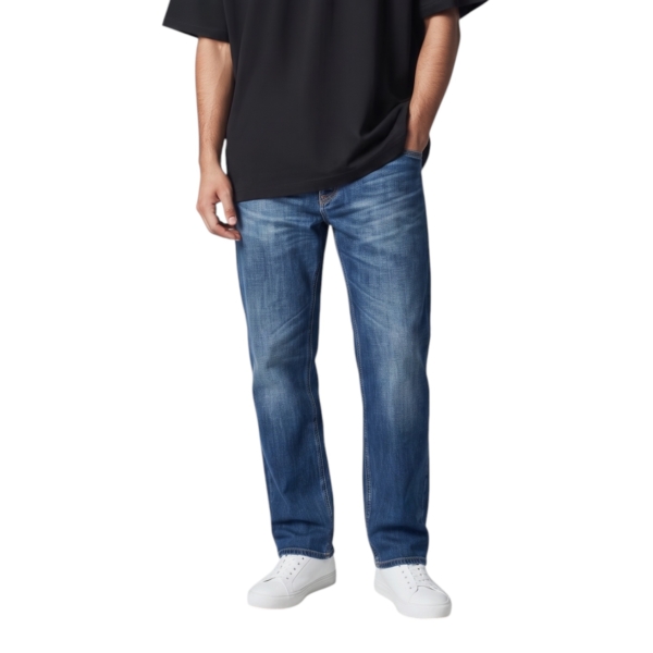 Hugo Boss teksapüksid. Suurus 33